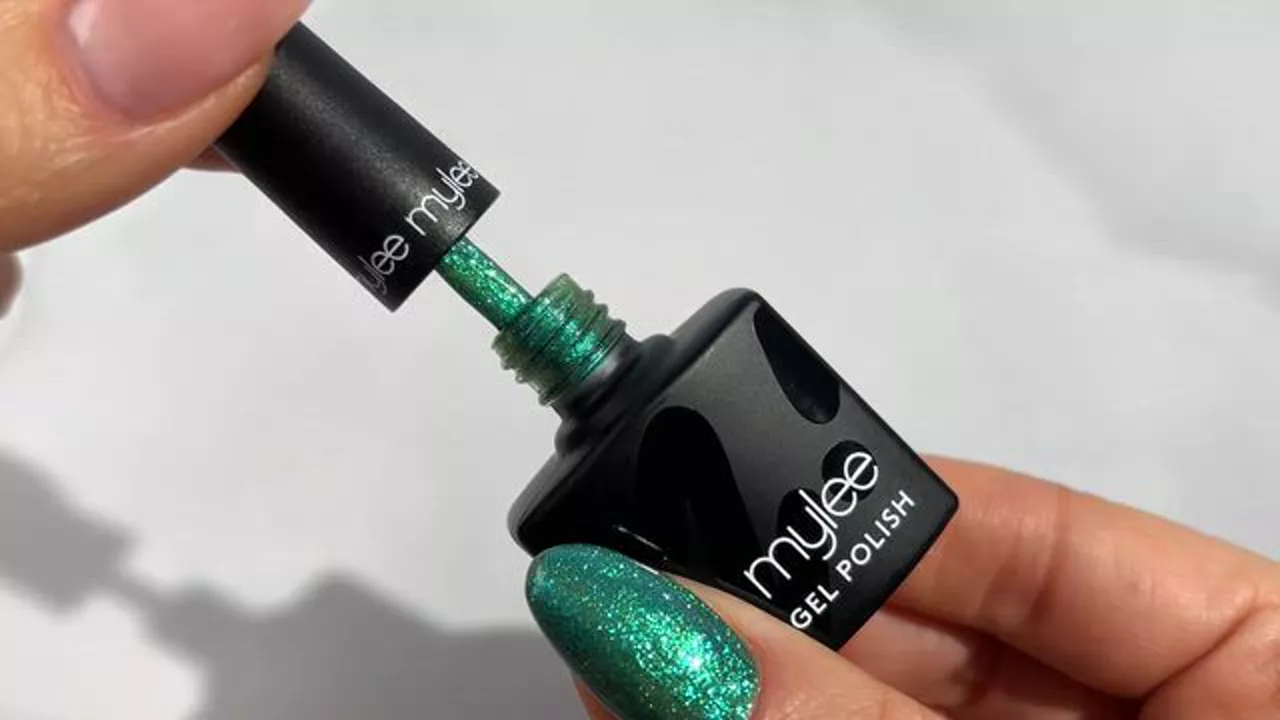 Mylee Gel Polish - Garden Party - Image 3